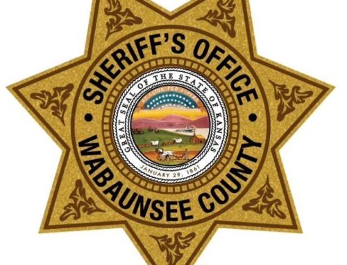 Wabaunsee County authorities respond to two rollover crashes