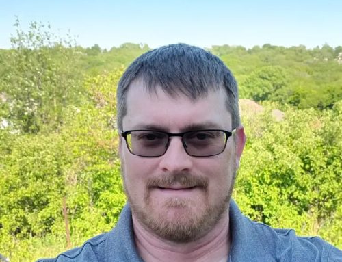 Von Lintel files for city commission