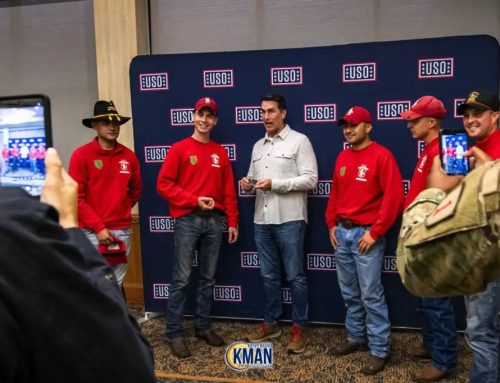 Kansas native Rob Riggle discusses military life and show business during Fort Riley visit